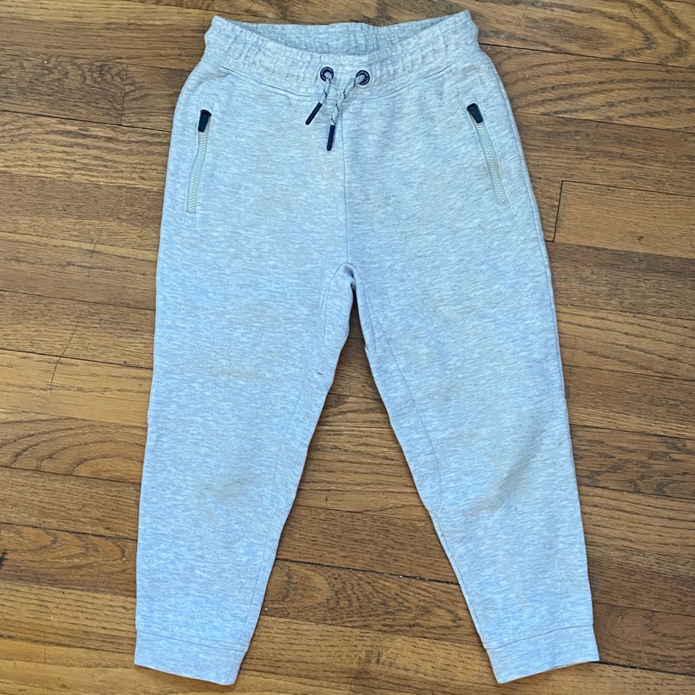 VINEYARD vines boys gray performance sweat pants 6